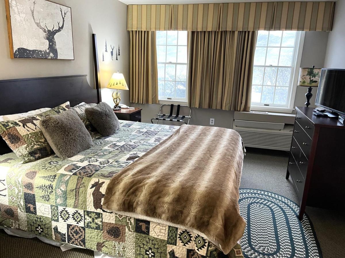 Ski On Off 1Br Suite 1St Flr Sleeps 4 Jiminy Peak แฮนค็อค ภายนอก รูปภาพ