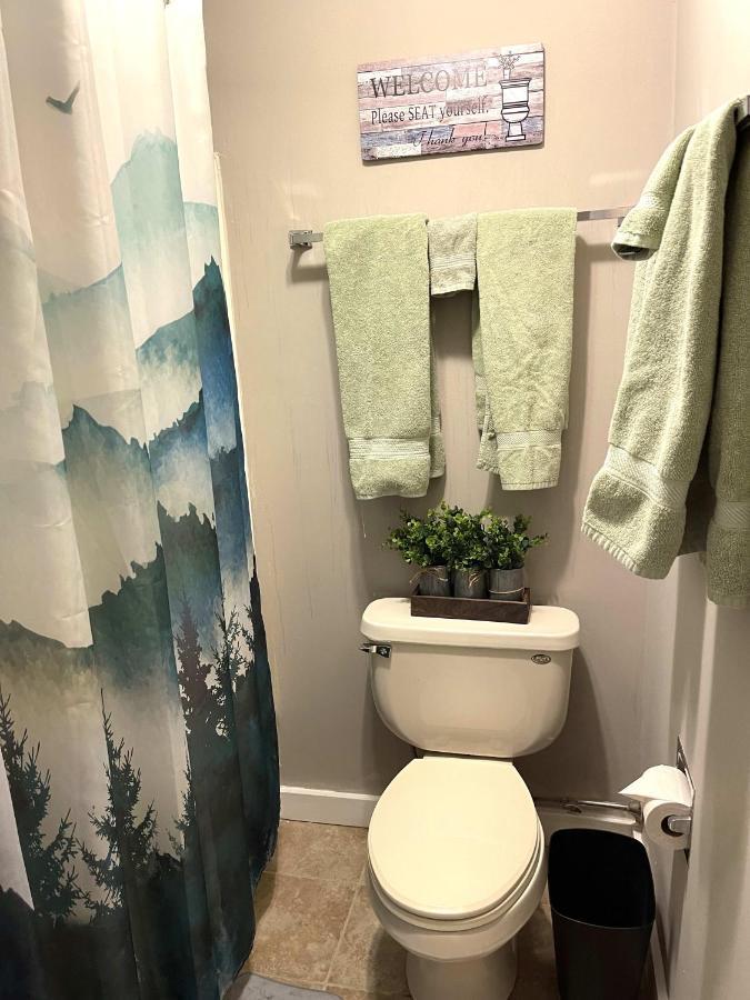 Ski On Off 1Br Suite 1St Flr Sleeps 4 Jiminy Peak แฮนค็อค ภายนอก รูปภาพ